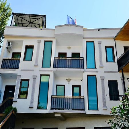 Aisi Kutaisi Hotel Exterior foto