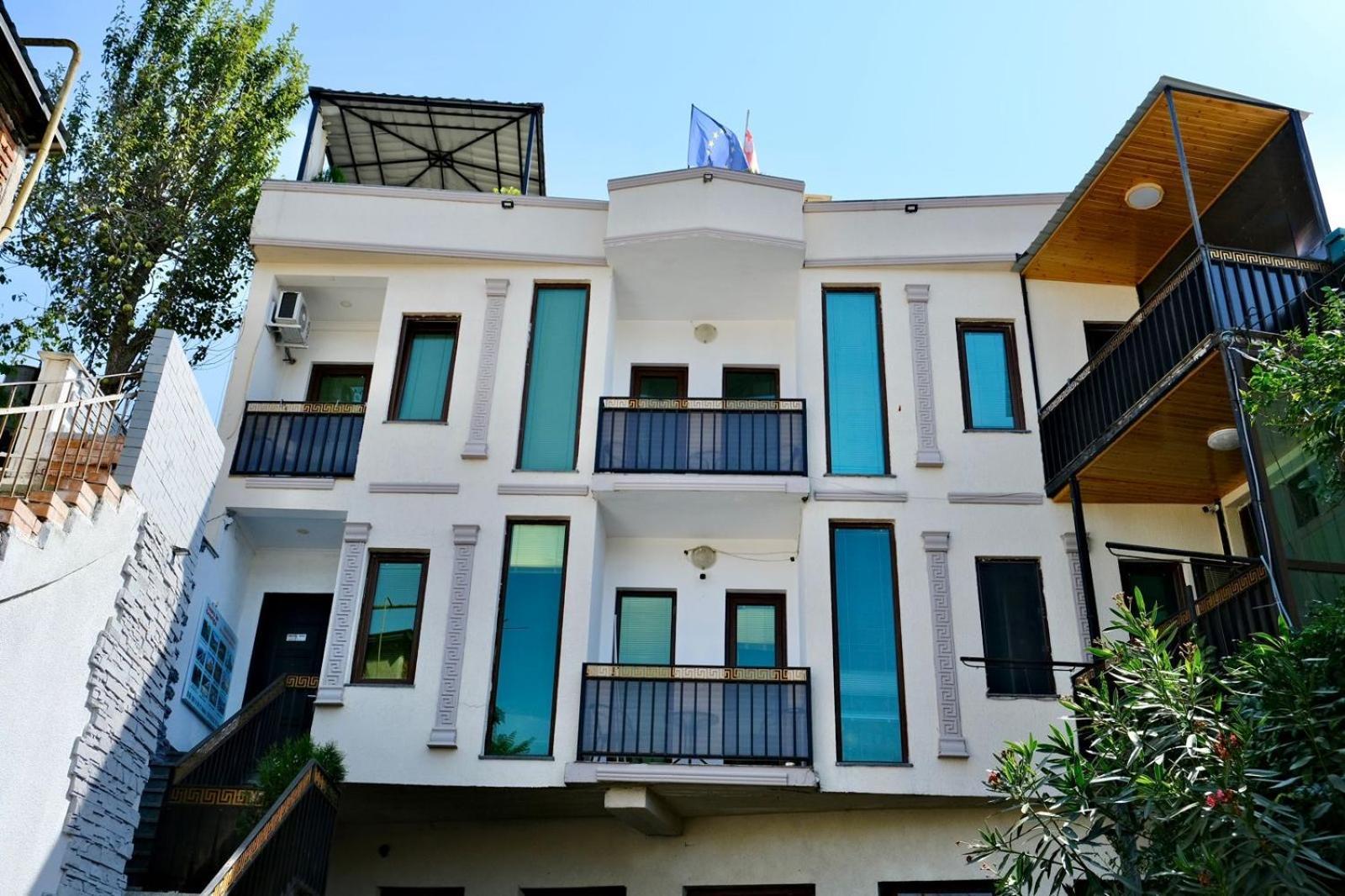 Aisi Kutaisi Hotel Exterior foto